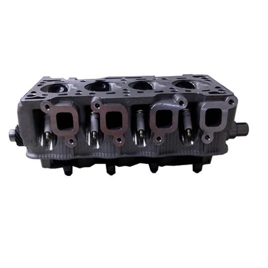 Auto parts F10A Completed Cylinder head for SUZUki 11110-80002 465/SJ410