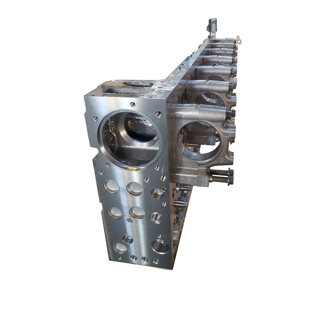 Auto Parts D13 030120D13000 COMPLETE Cylinder Head for D13 FH13 FM13 FMX DXi13 D13A D13C B13R 2006