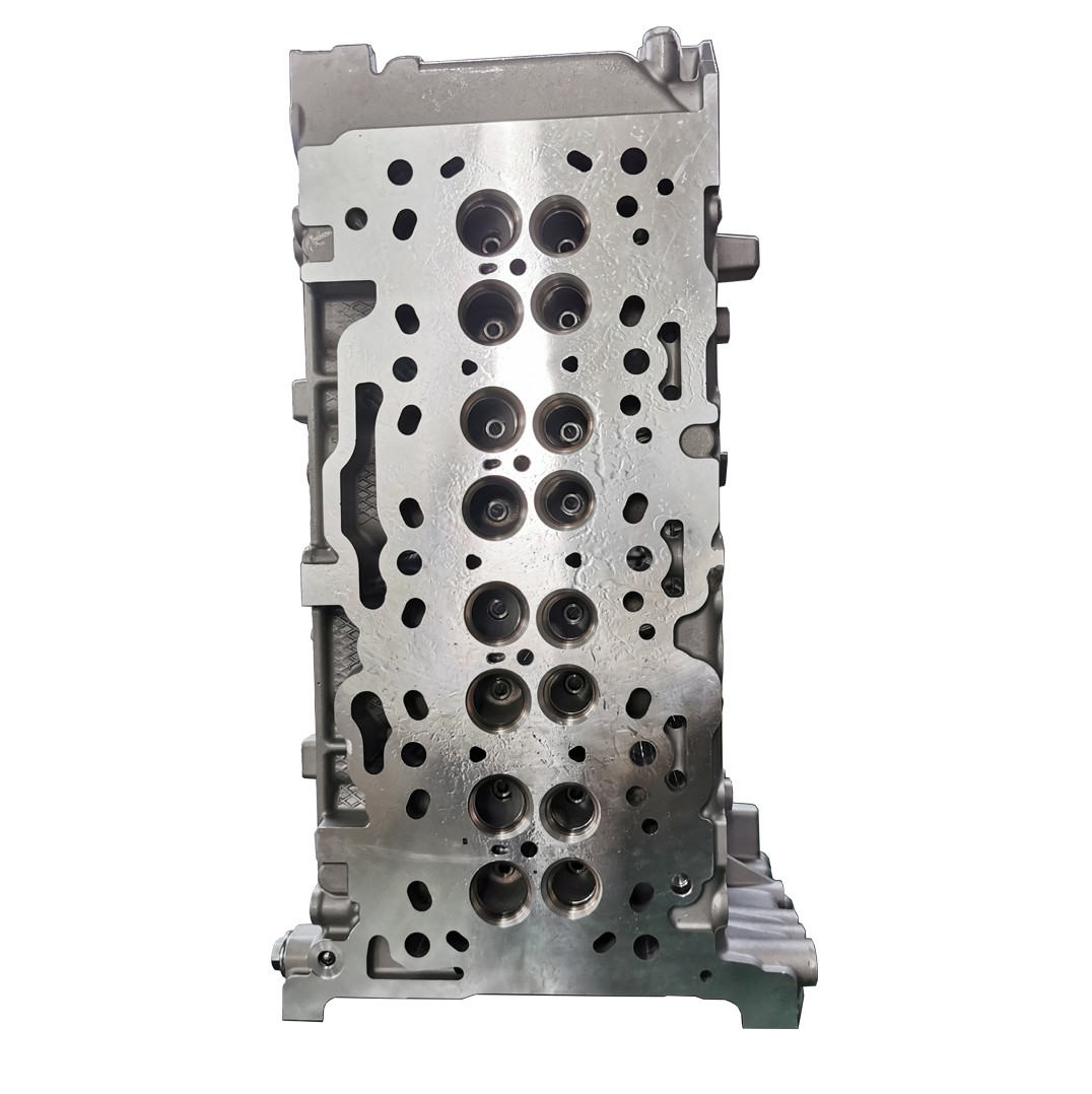 Brand new 1005C643 Cylinder Head 4N15 for Mitsubishi L200 Triton 2.4 WITH HOLE