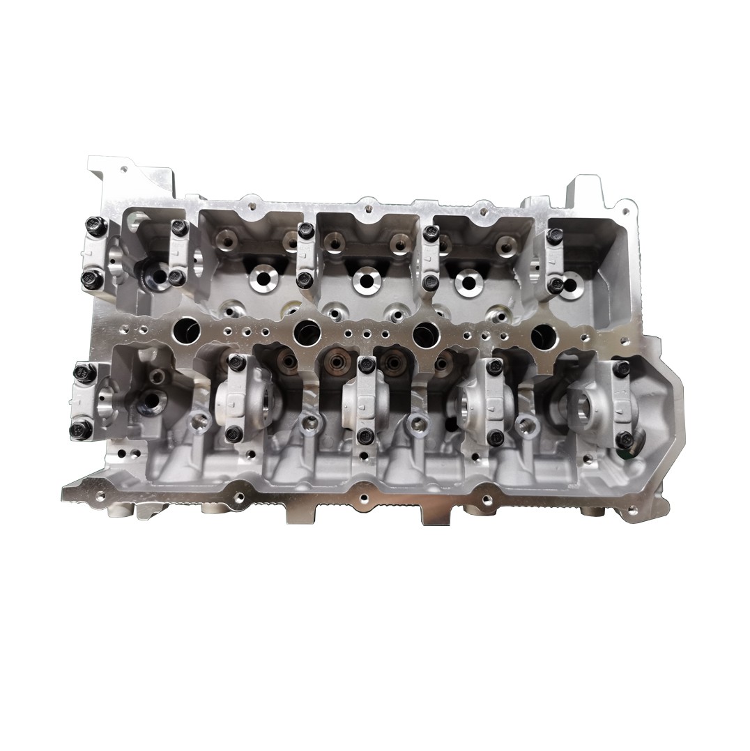 Brand new 1005C643 Cylinder Head 4N15 for Mitsubishi L200 Triton 2.4 WITH HOLE