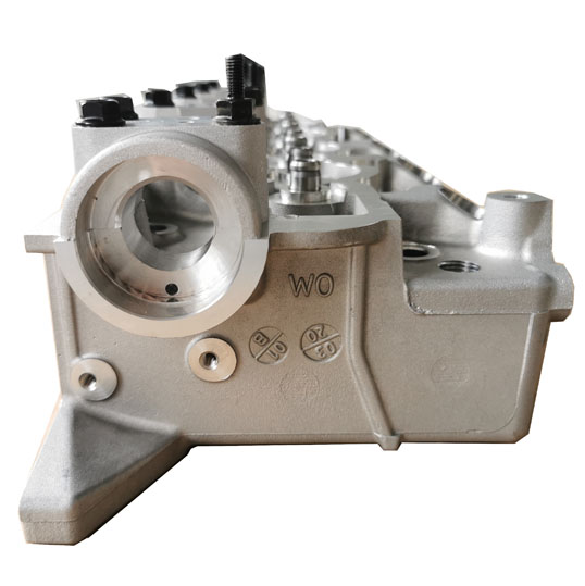 Mitsubishi 4D56  bare cylinder head May PROMOTION with best price