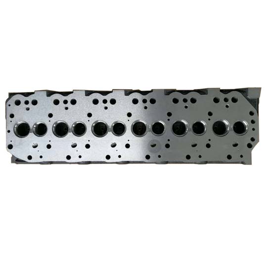 brand new cylinder head for Nissan TD42