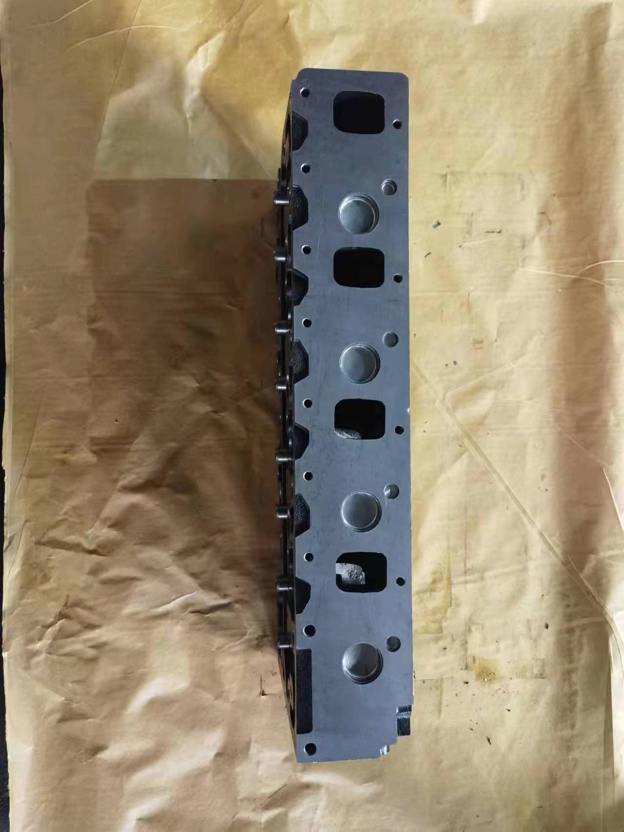 CQ Wholesea cylinder head TF-031 4BD2T Cylinder head for ISUZU